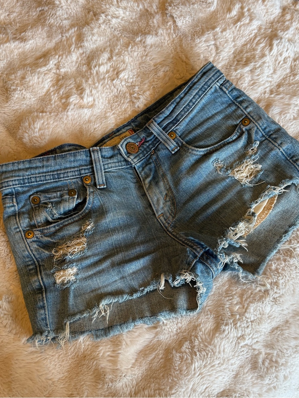 Distressed Levi Blue Denim Women’s Shorts